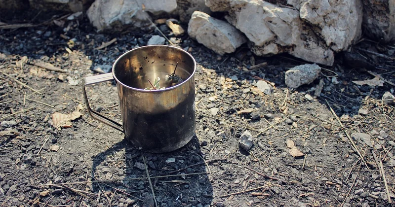 Les ustensiles de cuisine de camping et kits en acier inoxydable