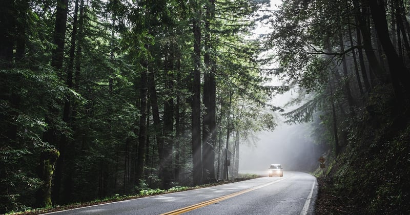 Comment organiser un road trip camping en solo en France sans stress